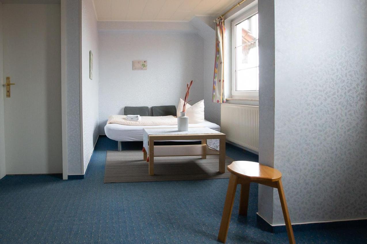 Hotel Dolgesheim Esterno foto