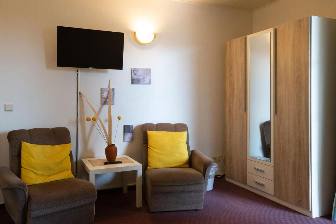 Hotel Dolgesheim Esterno foto